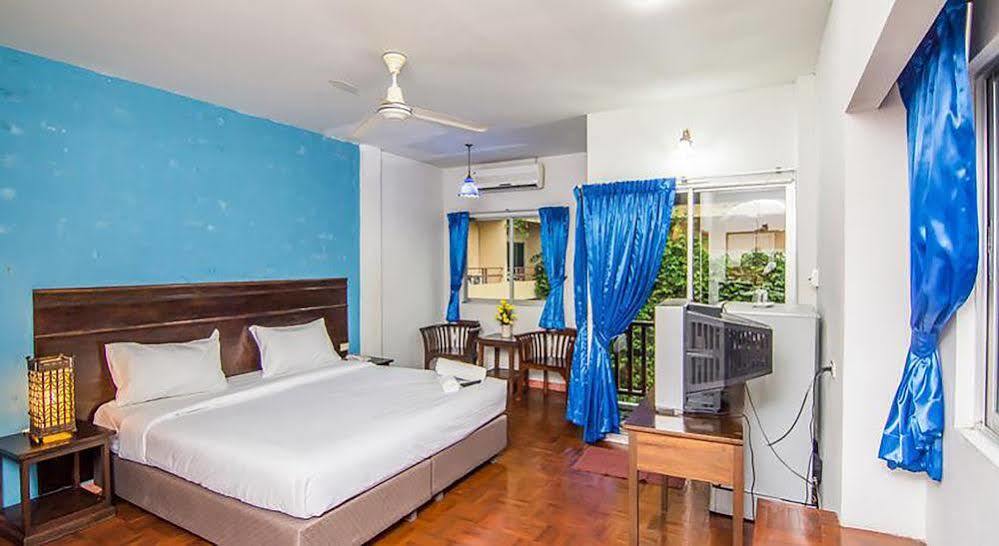 Sutus Court 4 Hotel Pattaya Eksteriør billede